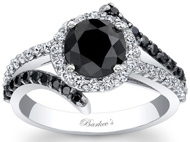 Fekete -fehér gyémánt gyűrűk