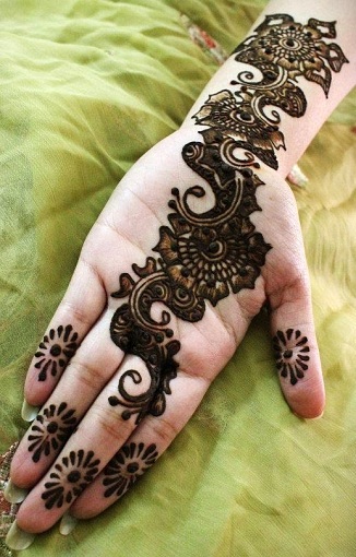 Pakisztáni Mehndi Designs