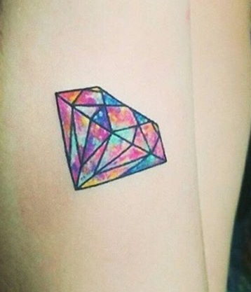 Flerfarvet diamant tatovering