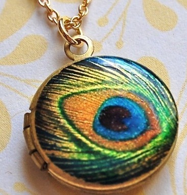 Guld Peacock Feathered Design Lockets