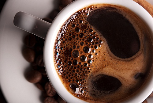 A koffein otthoni gyógymódjai a cellulitisz eltávolítására