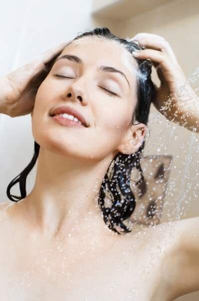 varmt brusebad: hjemmemedicin mod migræne