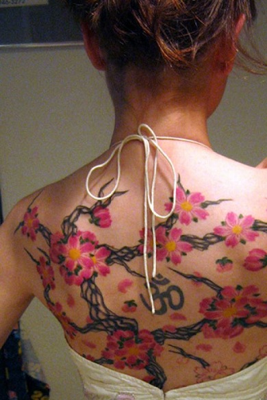 Om tatovering for en smuk ryg