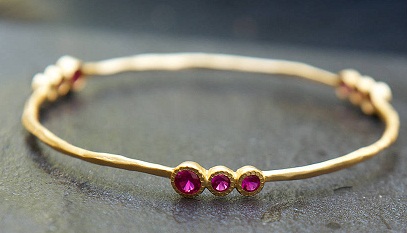 Pink Stone Cartwheel Bangle