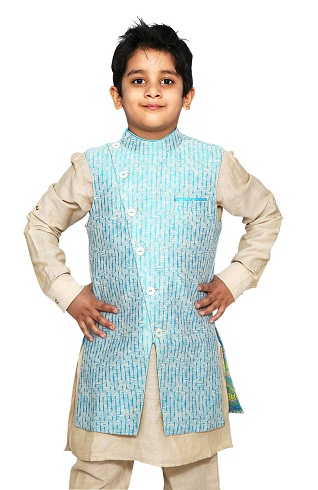 Punjabi Kurta pyjama med blå jakke i Angrakha -stil