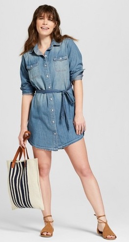 Sommerkjole i denimskjorte