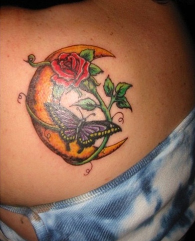 Orange Color Moon Tattoo med Vine Rose