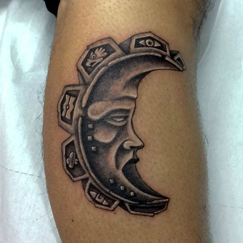 Bedste Moon Tattoo Designs & amp; Idéer 8