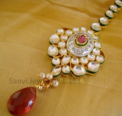 Kundan Bridal Maang Tikka