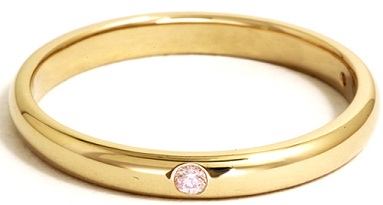 Arany gyűrű design egyszerű