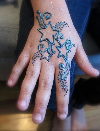 mehndi design kislánynak