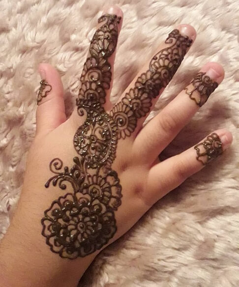 Let Mehndi -design til børn