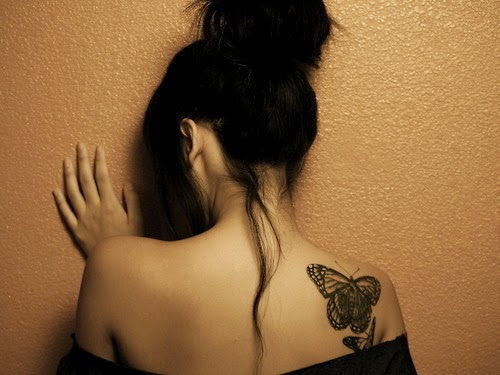 Pillangó tetoválás a nőkön