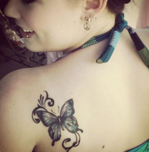 Művészi pillangó tetoválás minták