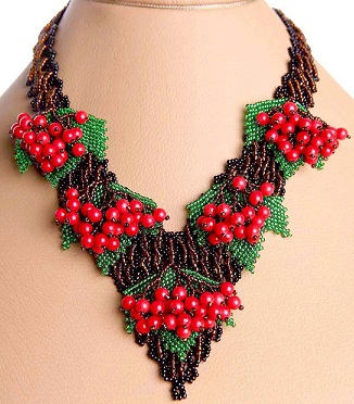 Traditionel ukrainsk halskæde