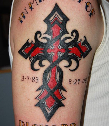 Cross Tattoo Designs til mænd og kvinder 7