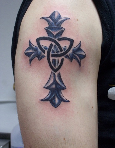Kelta kereszt tetoválás tervezés