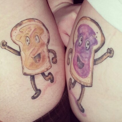Egyező kenyérszelet kreatív tetoválás