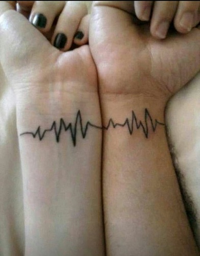 Matchende puls tatoveringsdesign