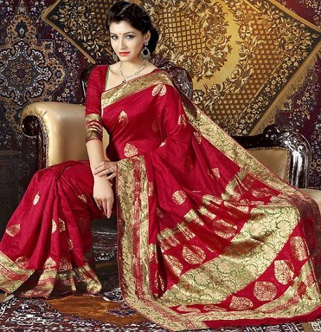 Aristokratisk rød sydindisk Saree