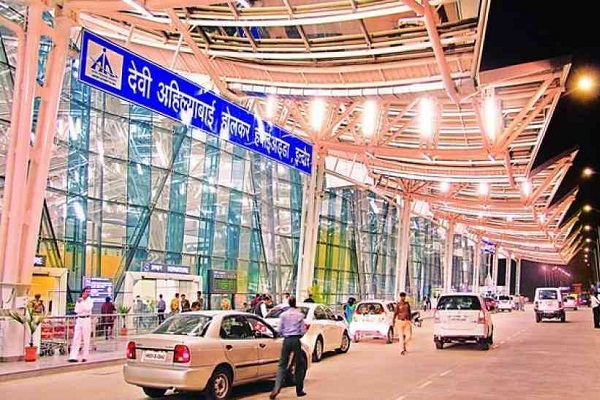 Devi Ahilya Bai Holkar repülőtér