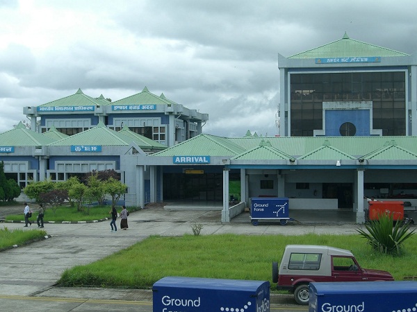 Bir Tikendrajit internationale lufthavn