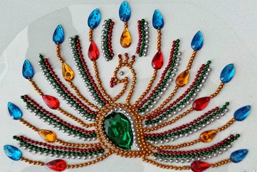 Kundan Motiv Peacock Rangoli