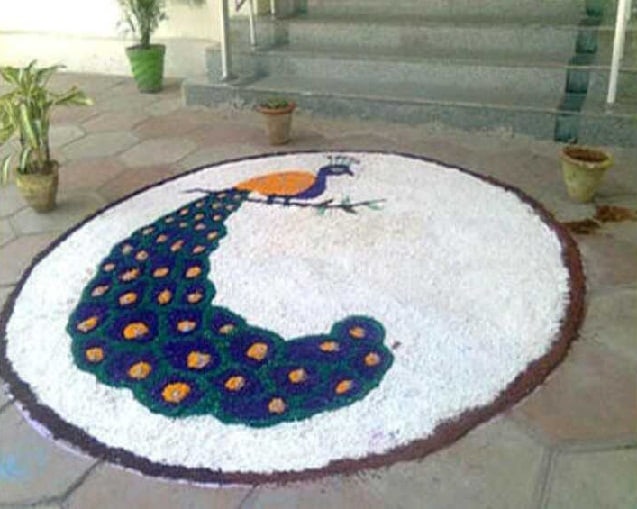 Egyszerű páva Rangoli Design