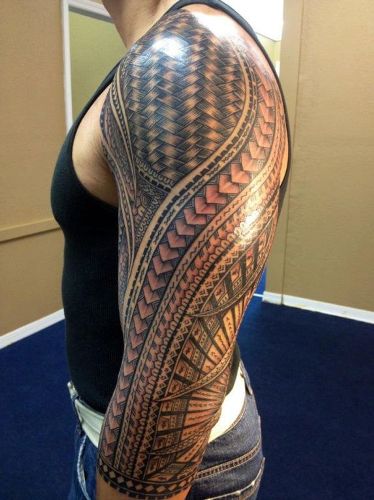 Tribal ærmet tatoveringer til mænd