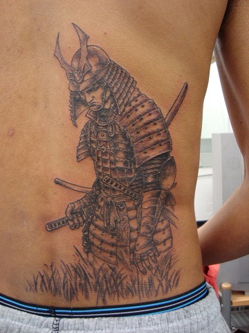 Egyszerű harcos tetoválás tervezés