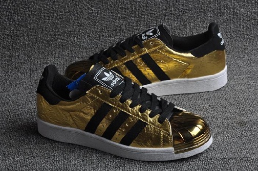 Adidas szupersztár arany cipő -13