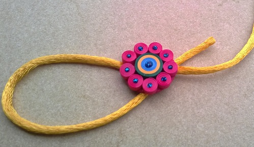 papír-quilling-ékszer-tervek-papír-quilling-rakhi