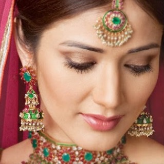 Let bryllupsmakeuplook