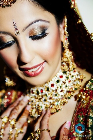 Bronze brude makeup look