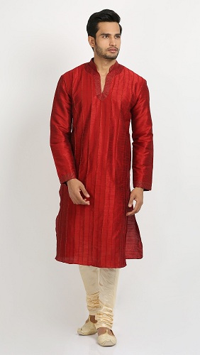 Hímzett nyakú Kurta