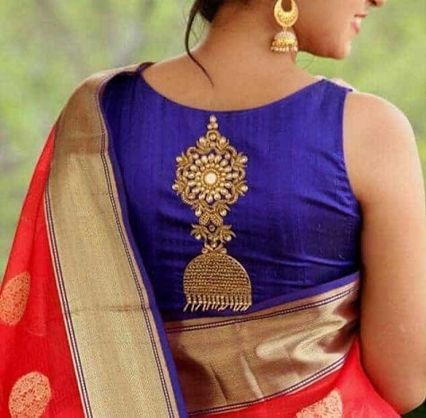 Ornament Design Silk Saree blúz