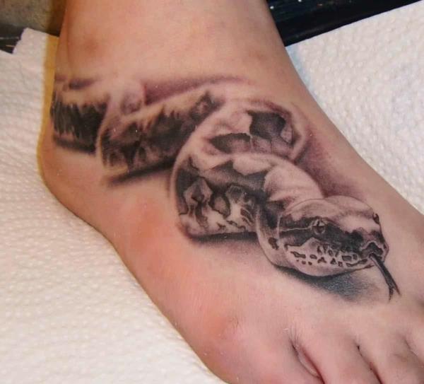 3d tatuoinnit jalka alkuun käärme
