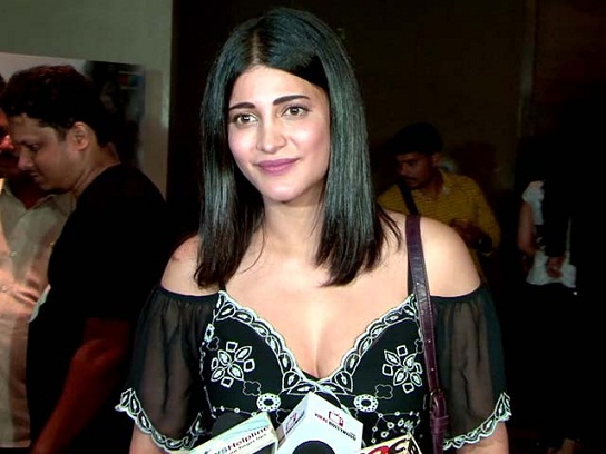 Shruti Hassan smink nélkül