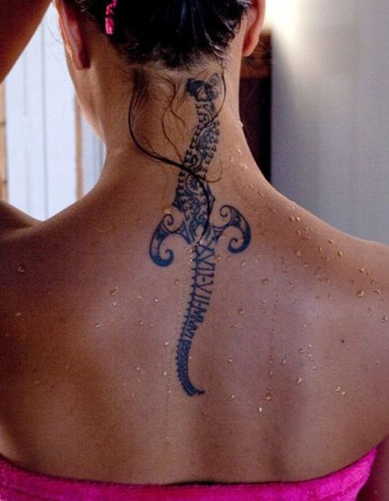 Hullámos tetoválás törzsi tervezés