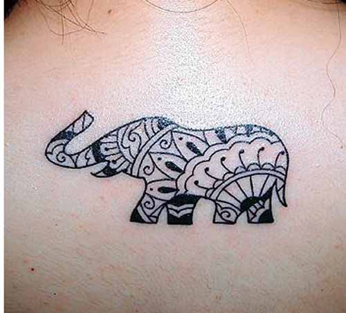 Elefánt törzsi tetoválás