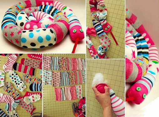Farverige Socks Craft Ideas