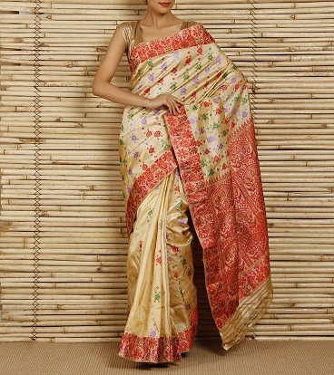 Beige og flerfarvet Tussar Muga Silk Saree