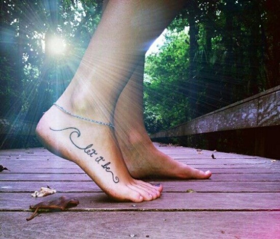 små tatoveringer til kvinder på fødder