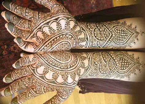 Hjerteformet indisk Mehndi -design