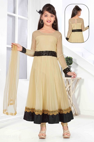 Arany hálós Salwar Kameez ruha