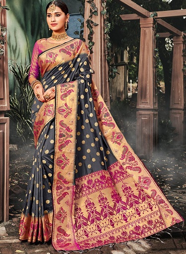 Smuk Banarasi Silk Saree