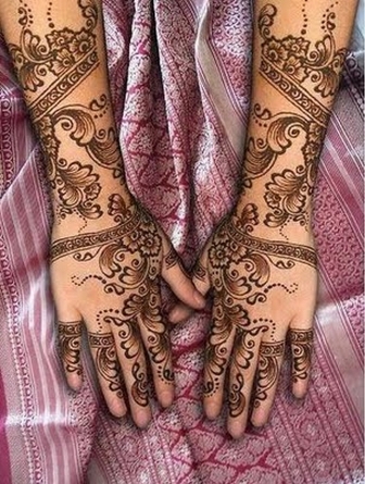 hånd mehndi designs