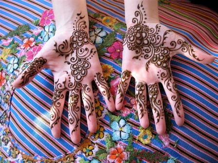hånd Mehndi Design til teenagepiger