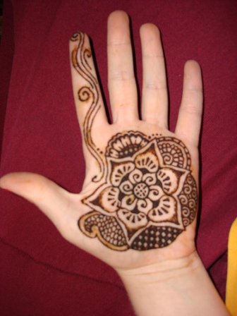 Simpelt Mehndi -design til begyndere