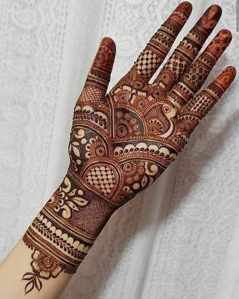 levelek kéz mehndi design